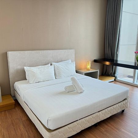 Faced Suites Platinum Klcc Kuala Lumpur Extérieur photo